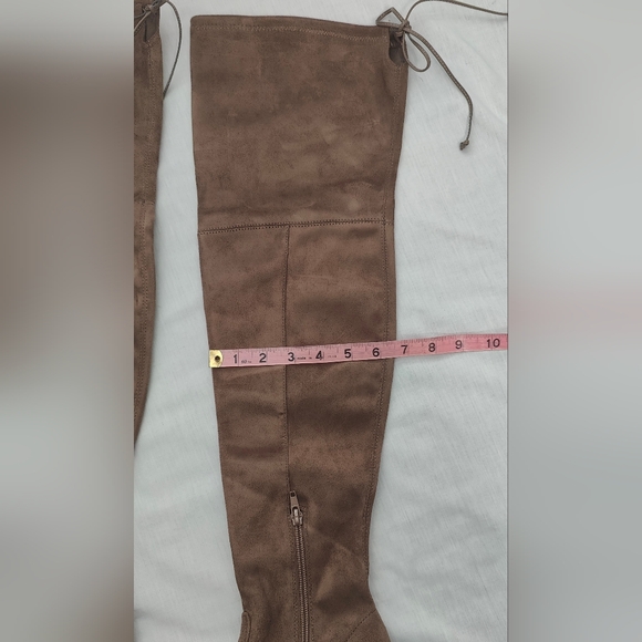 Charlotte Russe  Amaya Thigh High Suede Boots with High Heel - NWT - Size 9 - Picture 9 of 13